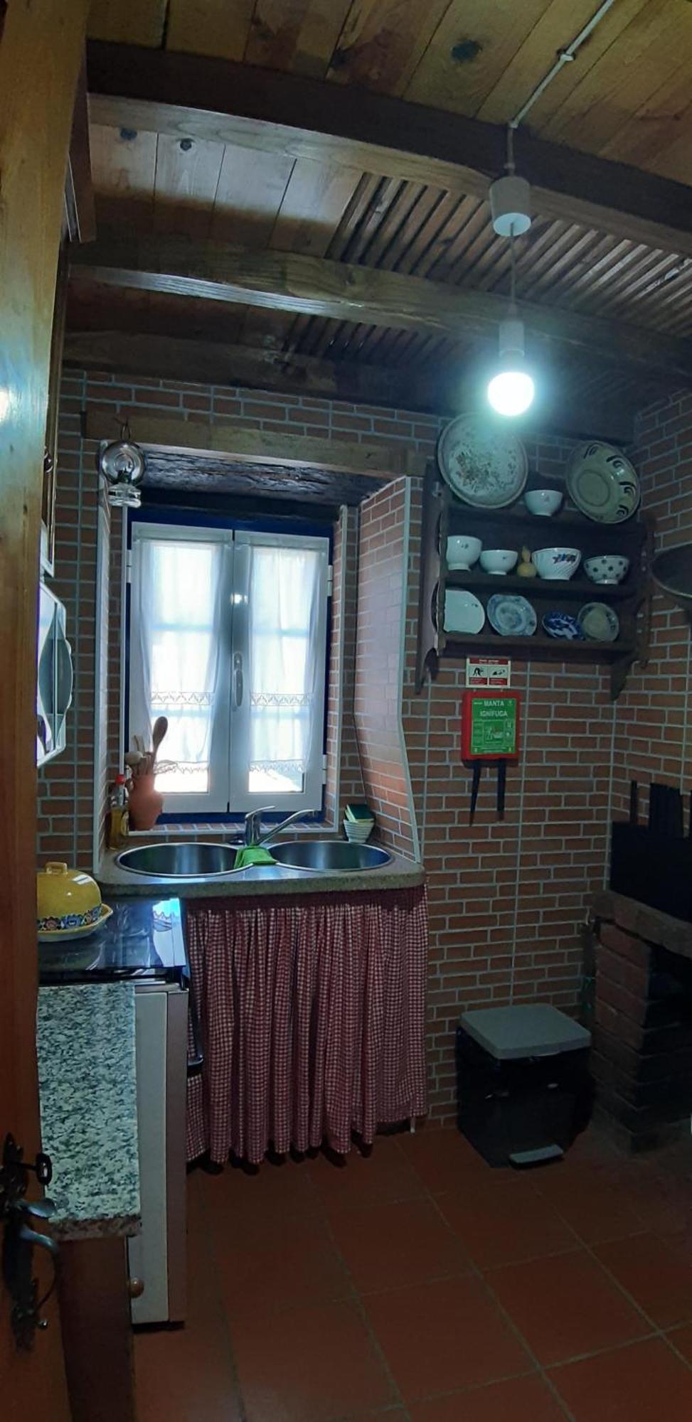 Вилла Casa Do Loureiro Арганил Экстерьер фото